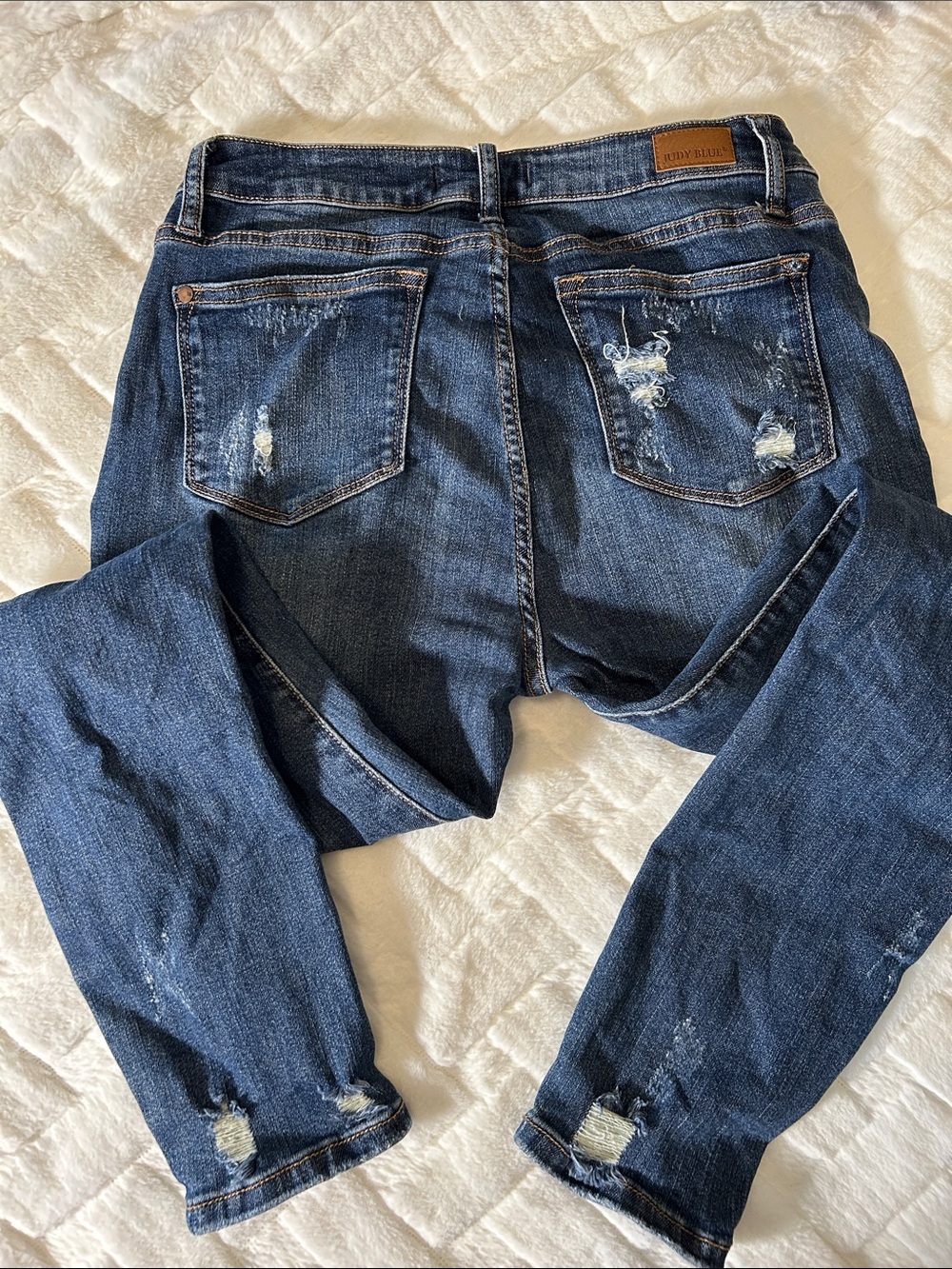 Judy Blue Mid-Dark Blue Distressed Skinny Jeans size 29 - Picture 5 of 6